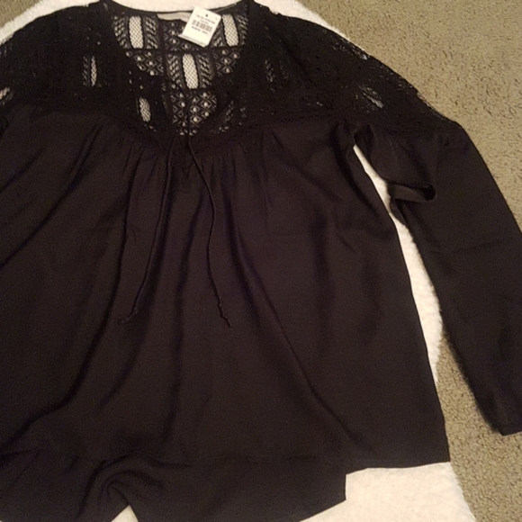 NWT Abercrombie & Fitch top - Picture 8 of 13